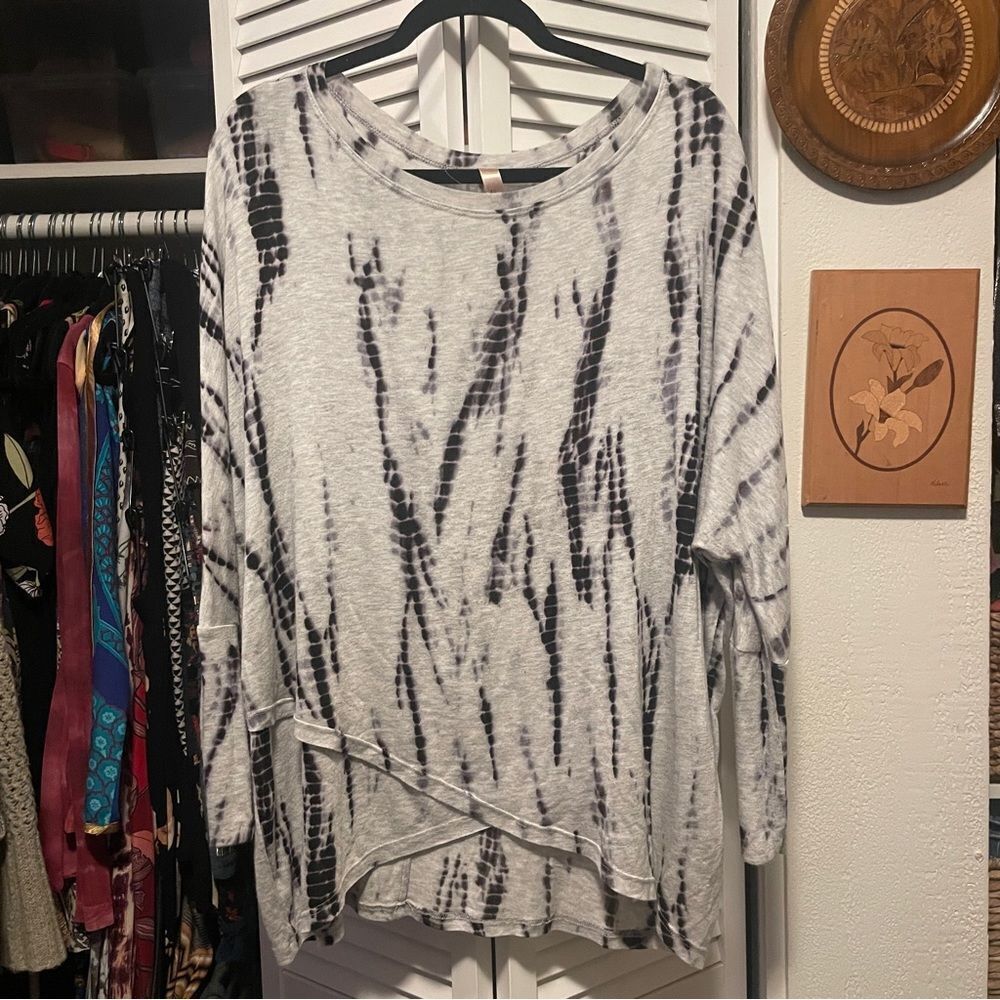 S-twelve Women’s Top